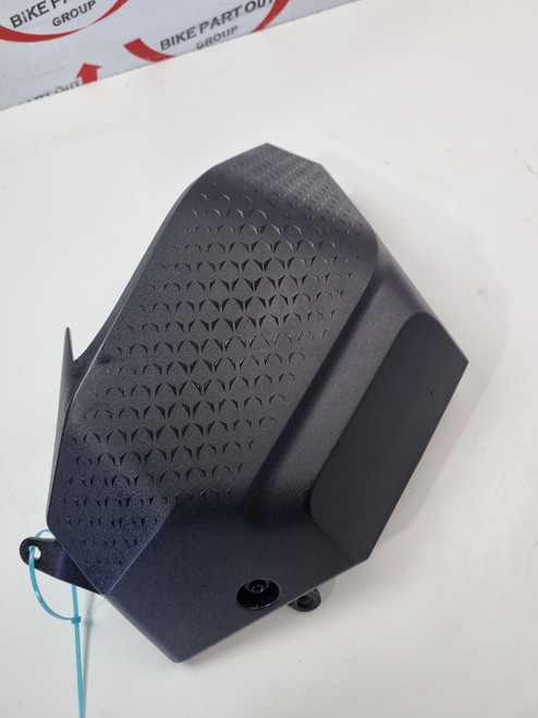 LH lower tank cover protection KTM 1290 Super Adventure S 21-22 R 21-24 61907025012 LH lower tank cover protection KTM 1290 Super Adventure S 21-22 R 21-24 61907025012