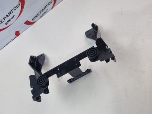 Tail light mount bracket Yamaha XJR1300 07-16 5UX-2117E-00