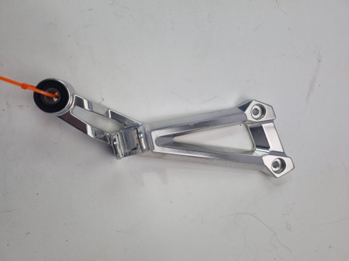 RH Pillion peg mount hanger Yamaha XJR1300 07-16 5UX-27440-21 RH Pillion peg mount hanger Yamaha XJR1300 07-16 5UX-27440-21