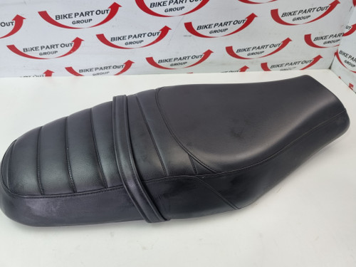 Twin Seat Triumph Street Scrambler 900 19-on A9708580