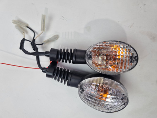 Rear blinker pair Triumph Street Scrambler 900 Twin T2701269 Rear blinker pair Triumph Street Scrambler 900 Twin T2701269