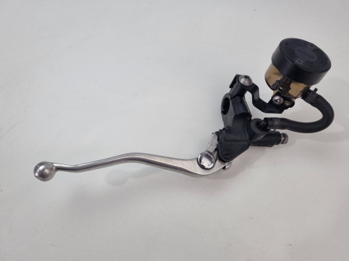 Front brake master cylinder Triumph Street Scrambler Twin 900 17-24 T2021964 Front brake master cylinder Triumph Street Scrambler Twin 900 17-24 T2021964