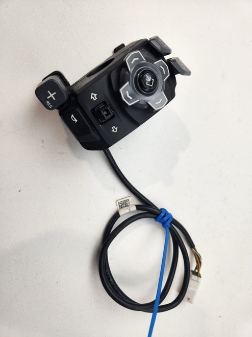 LH Combination Switch KTM 1290 Super Duke GT R Adventure S 21-22 61711070300 LH Combination Switch KTM 1290 Super Duke GT R Adventure S 21-22 61711070300