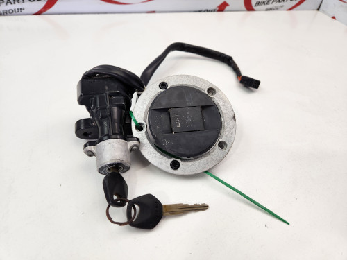 Ignition Switch Key Fuel Cap Suzuki GSXR600 GSXR750 04-05 37101