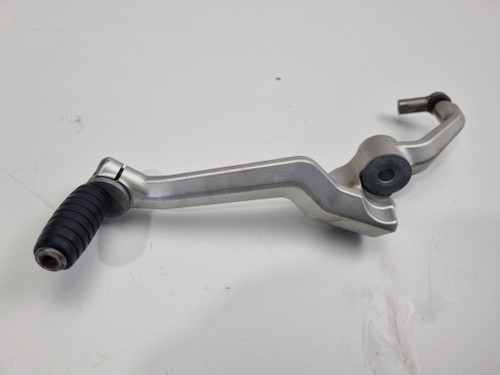 Gear shift lever Moto Guzzi V85 TT 19-22 2B004670 Gear shift lever Moto Guzzi V85 TT 19-22 2B004670