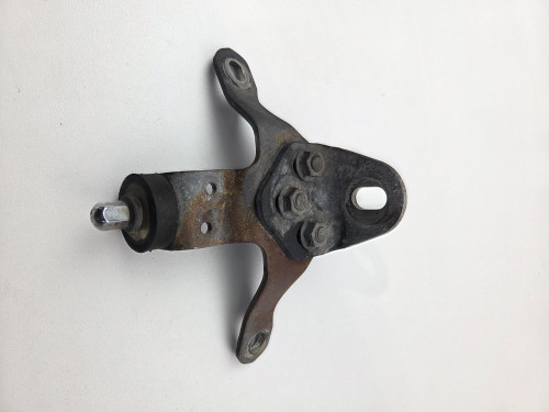 Top Engine Mount Harley Davidson Softail 06-17 69046-06A Top Engine Mount Harley Davidson Softail 06-17 69046-06A