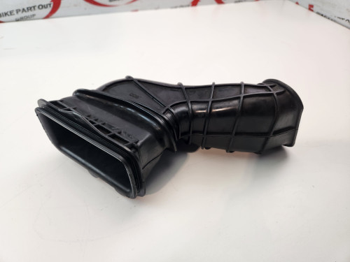 RH Air Intake Duct Kawasaki Ninja ZX10R 04-05 14073-0068 RH Air Intake Duct Kawasaki Ninja ZX10R 04-05 14073-0068