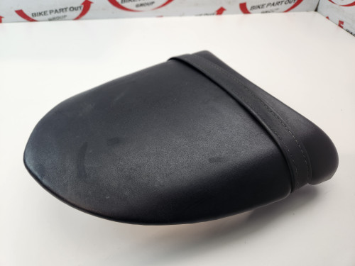 Rear Pillion Seat Kawasaki Ninja ZX10R 04-05 53066-0047-MA Rear Pillion Seat Kawasaki Ninja ZX10R 04-05 53066-0047-MA