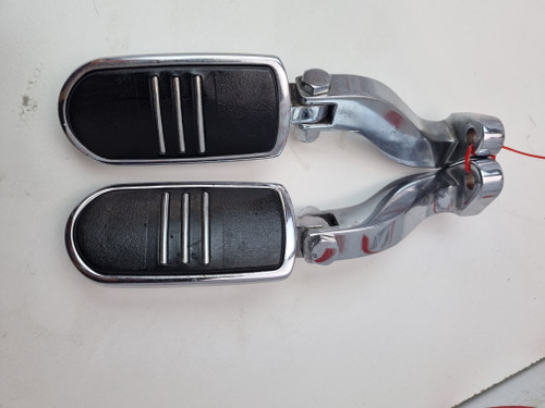 Pillion pegs Chrome Harley Davidson Tourer 04-15 49015-04A 49036-04A Pillion pegs Chrome Harley Davidson Tourer 04-15 49015-04A 49036-04A