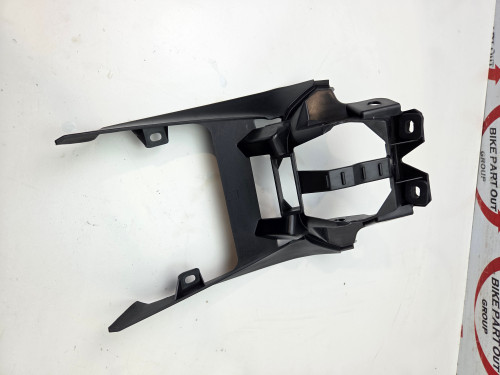 Front Seat tank Moulding Triumph Tiger 900 GT Pro Rally T2311270 Front Seat tank Moulding Triumph Tiger 900 GT Pro Rally T2311270