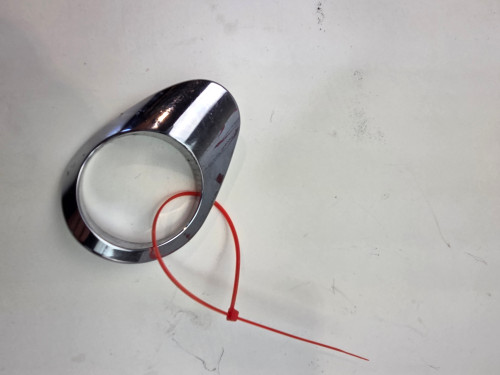 Oil Tank cover bezel  Harley Davidson Sportster XL 1200 883 04-22 71472-04 Oil Tank cover bezel  Harley Davidson Sportster XL 1200 883 04-22 71472-04