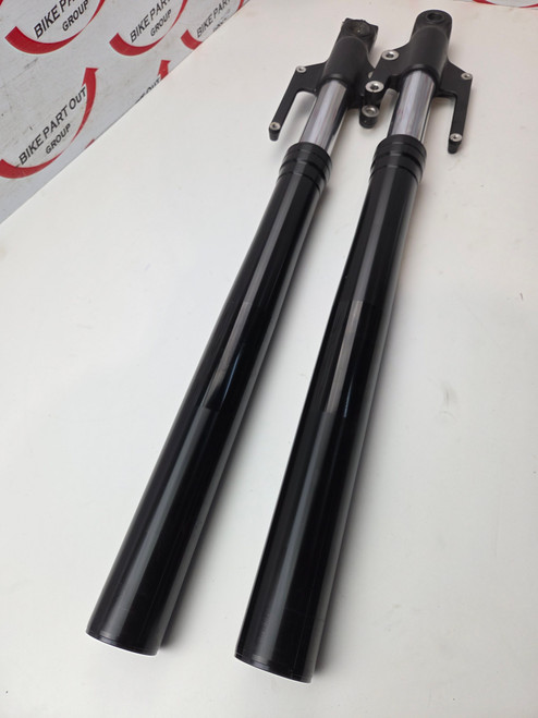 Front forks Harley Davidson Sportster XL1200 CX Roadster 16-20 45400108 Front forks Harley Davidson Sportster XL1200 CX Roadster 16-20 45400108