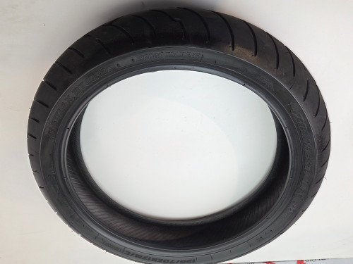 Bridgestone BT023 Battlax Sport Touring Front Tyre 120/70-17 ZR17