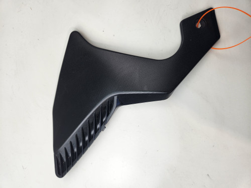 RH Pivot Cover Fairing Honda VFR1200F 10-16 64700-MGE-000