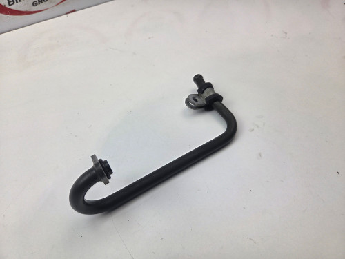 Oil Pipe Aprilia Tuono 1000 R V2 02-05 RSV1000 98-03 AP8106388 Oil Pipe Aprilia Tuono 1000 R V2 02-05 RSV1000 98-03 AP8106388
