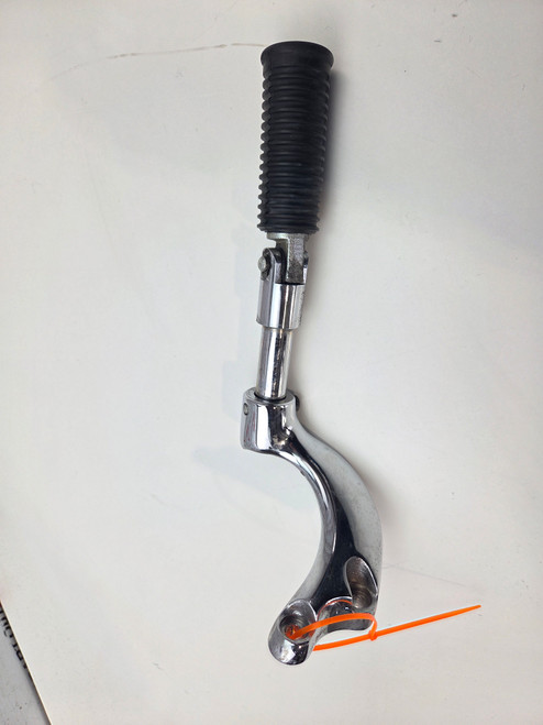 RH Foot peg forward mount Harley Davidson Sportster XL 1200 883 04-22 34582-04 RH Foot peg forward mount Harley Davidson Sportster XL 1200 883 04-22 34582-04