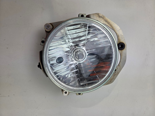 OEM Headlight INT Indian Springfield Roadmaster Chief Chieftain 14-22 2412820 OEM Headlight INT Indian Springfield Roadmaster Chief Chieftain 14-22 2412820