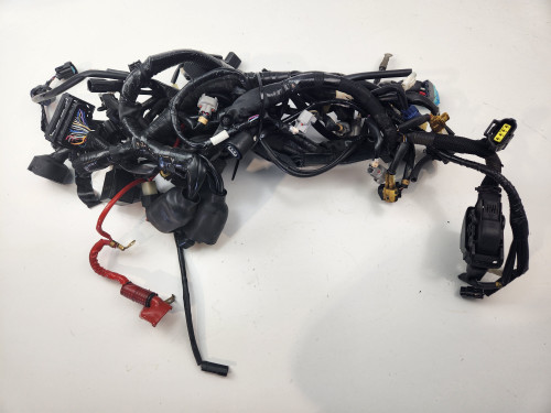 Main Wiring Harness Yamaha YZF-R1 R1 15-16 2CR-82590-00