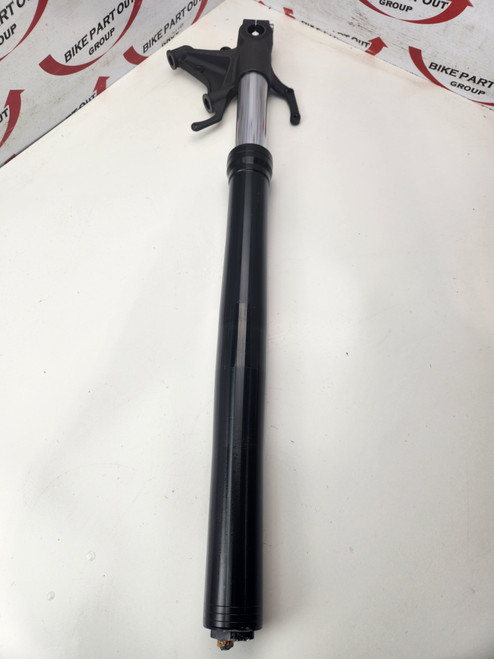 RH Front Fork Yamaha YZF-R1 R1 15-16 2CR-23103-00 RH Front Fork Yamaha YZF-R1 R1 15-16 2CR-23103-00