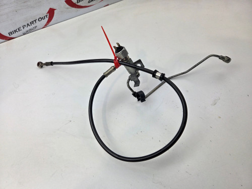 Rear brake line hose hard pipe switch Triumph Thruxton 900 EFI T2023185