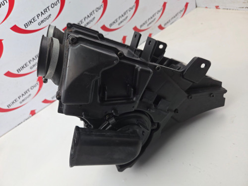 Airbox Triumph Thruxton 900 EFI Bonneville Scrambler T2209345 Airbox Triumph Thruxton 900 EFI Bonneville Scrambler T2209345