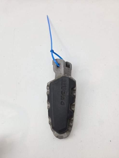 LH foot peg rider pillion Ducati Multistrada 1200 S 950 1260 10-20 46410601AA LH foot peg rider pillion Ducati Multistrada 1200 S 950 1260 10-20 46410601AA