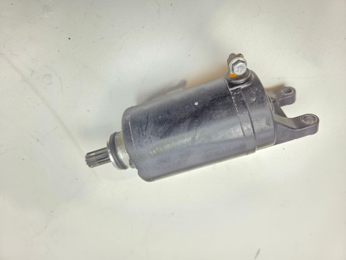 Starter motor Triumph Street Triple 675 R 08-12 Daytona 06-16 T1310060 Starter motor Triumph Street Triple 675 R 08-12 Daytona 06-16 T1310060