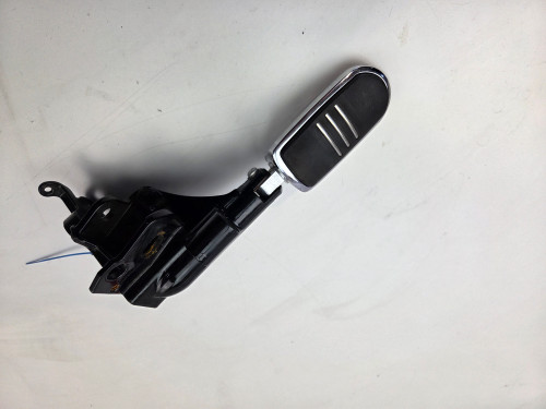 LH forward mount gear shift foot peg Harley Davidson Softail 09-11 33751-09BYM LH forward mount gear shift foot peg Harley Davidson Softail 09-11 33751-09BYM