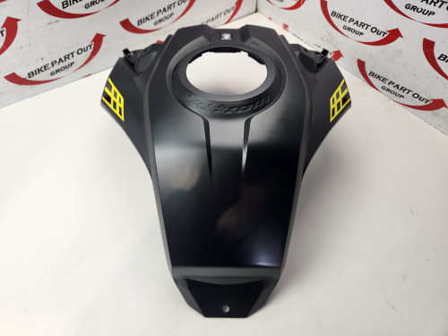 Fuel Tank Centre  Cover Suzuki V Strom DL1000 14-19 44191-31J01-YKV