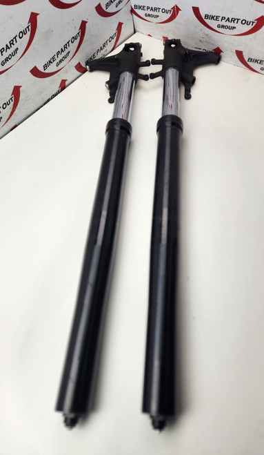 Front Forks Suzuki V Strom DL1000 18-19 51103-31J30 Front Forks Suzuki V Strom DL1000 18-19 51103-31J30