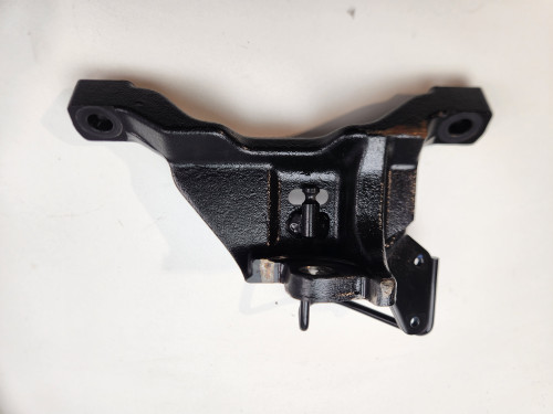 Side Stand Bracket Yamaha XVS650 Vstar Custom 13-18 5KP-27321-00 Side Stand Bracket Yamaha XVS650 Vstar Custom 13-18 5KP-27321-00