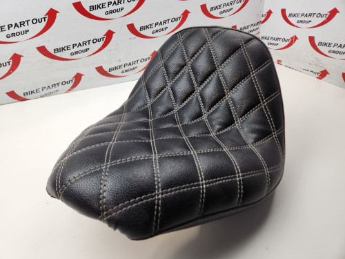 Seat Yamaha XVS650 Vstar Custom 13-18 4VR-24710-21 Seat Yamaha XVS650 Vstar Custom 13-18 4VR-24710-21