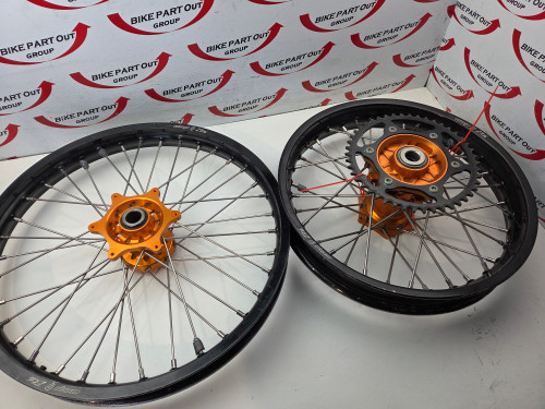 Front Rear Warp 9 Elite Wheel Set KTM 690 Enduro R 19-24 7650910104430 Front Rear Warp 9 Elite Wheel Set KTM 690 Enduro R 19-24 7650910104430