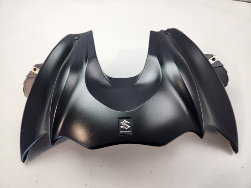 Front Fuel Tank Cover Suzuki GSXS1000 16-19 44291-04K01-YSF Front Fuel Tank Cover Suzuki GSXS1000 16-19 44291-04K01-YSF