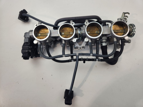 Throttle Body Suzuki GSXS1000 18-19 13405-04K30 Throttle Body Suzuki GSXS1000 18-19 13405-04K30