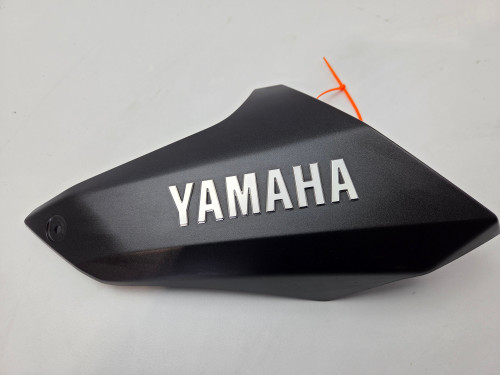 RH Air Scoop Intake cover Yamaha MT-09 MT09 MT 09 14-16 1RC-2137X-00-P0 RH Air Scoop Intake cover Yamaha MT-09 MT09 MT 09 14-16 1RC-2137X-00-P0