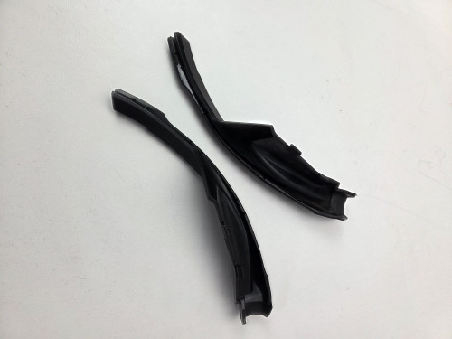 Front tank cover Mole LH RH Yamaha MT-09 MT09 14-20 1RC-2419B-01 Front tank cover Mole LH RH Yamaha MT-09 MT09 14-20 1RC-2419B-01