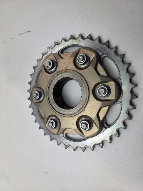 Rear sprocket carrier 39T Ducati Panigale Streetfighter Superbike 1098 1198 1299 V2 16014201A