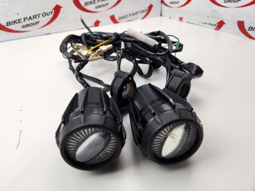 GIVI Fog Lights Suzuki DL650 V Strom 17-23 S322 GIVI Fog Lights Suzuki DL650 V Strom 17-23 S322