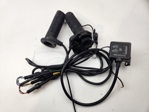 Oxford Heated Grips Suzuki DL650 V Strom 17-23 OXEL420T Oxford Heated Grips Suzuki DL650 V Strom 17-23 OXEL420T