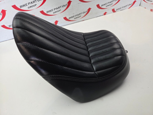 Riders seat Harley Davidson M8 Softail Street bob 21-24 52000606 Riders seat Harley Davidson M8 Softail Street bob 21-24 52000606