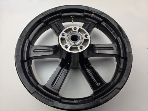 Rear wheel 16x3 in 6 spoke Harley Davidson M8 Softail Street Bob 40900920 Rear wheel 16x3 in 6 spoke Harley Davidson M8 Softail Street Bob 40900920