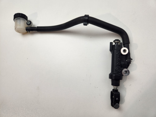 Rear Brake Master Cylinder Yamaha MT09 15-25 Tracer 15-19 56P-2583V-01 Rear Brake Master Cylinder Yamaha MT09 15-25 Tracer 15-19 56P-2583V-01