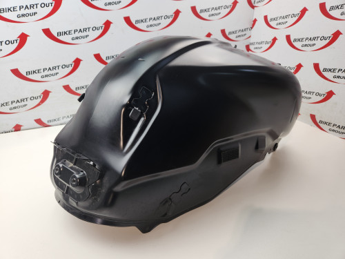 Fuel Tank Yamaha MT09 Tracer GT 16-20 2PP-YK241-01-P3 Fuel Tank Yamaha MT09 Tracer GT 16-20 2PP-YK241-01-P3