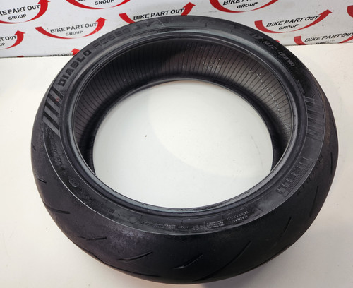 Pirelli Diablo Rosso IV 180/55-ZR17 Rear Tyre Pirelli Diablo Rosso IV 180/55-ZR17 Rear Tyre
