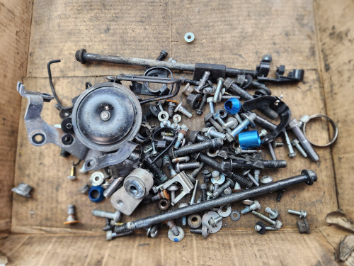 Chassis Bits And Bolts Yamaha YZF-R1 R1 07-08 Chassis Bits And Bolts Yamaha YZF-R1 R1 07-08