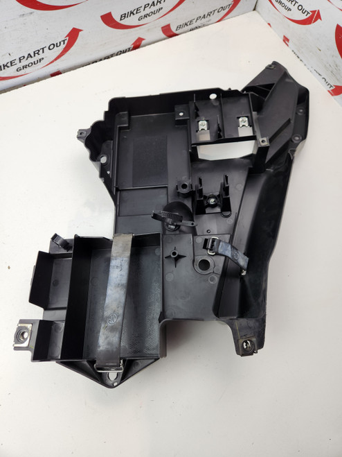 Battery Box Yamaha XT1200Z XT1200 Z ZE Super Tenere 10-24 23P-8210E-02 Battery Box Yamaha XT1200Z XT1200 Z ZE Super Tenere 10-24 23P-8210E-02
