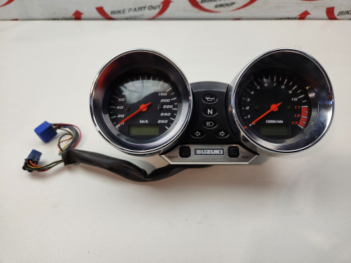 Speedo Speedometer Suzuki Bandit GSF1200 S 02-05 34120-32F00 Speedo Speedometer Suzuki Bandit GSF1200 S 02-05 34120-32F00