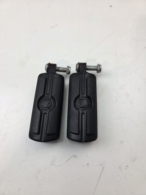 Willie G Skull Footpegs Harley Davidson Dyna Softail 50501288 Willie G Skull Footpegs Harley Davidson Dyna Softail 50501288