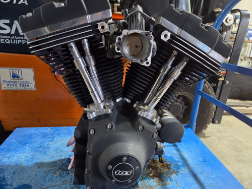 Motor Engine 103ci Harley Davidson Dyna www.youtube.com/shorts/WdjszP3V32A Motor Engine 103ci Harley Davidson Dyna www.youtube.com/shorts/WdjszP3V32A